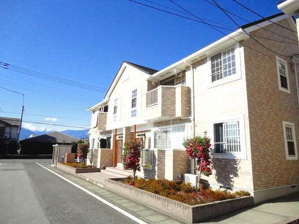 甲府市堀之内町のアパート