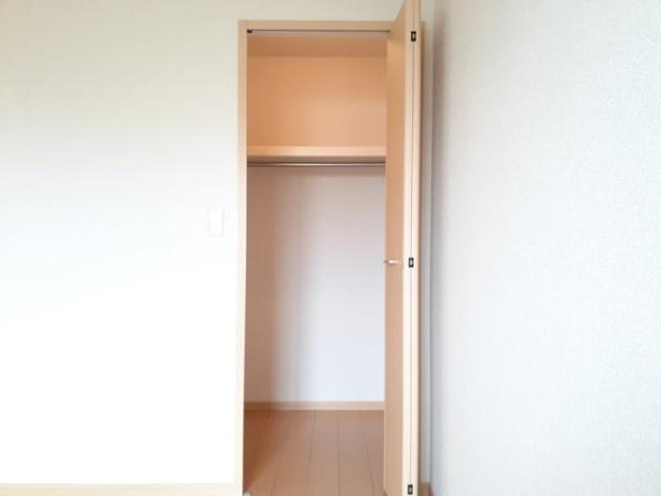 南アルプス市西野のアパート