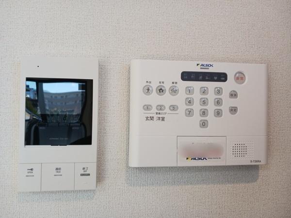 甲府市国母８丁目のアパート