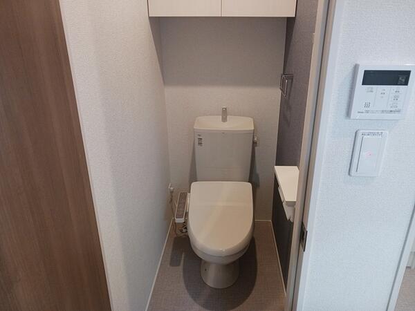 甲府市国母８丁目のアパート