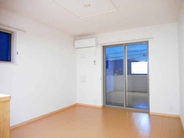 甲府市和戸町のアパート