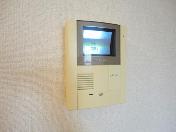 南アルプス市西野のアパート