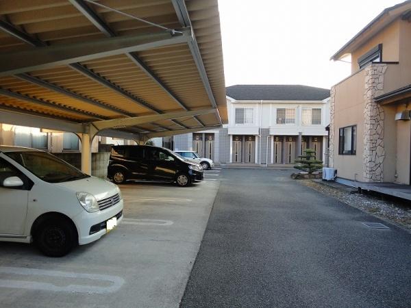 甲府市住吉４丁目のアパート