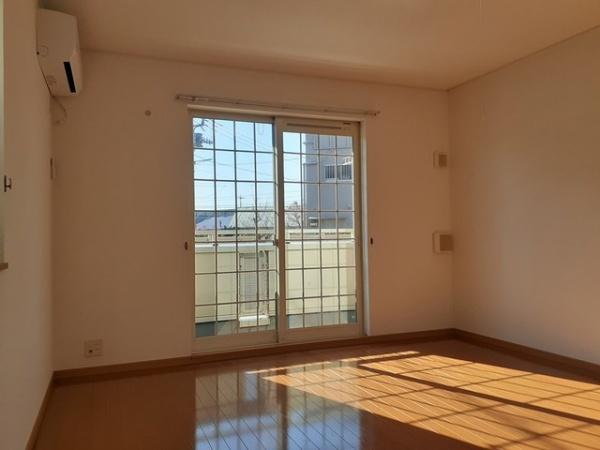 甲府市大里町のアパート