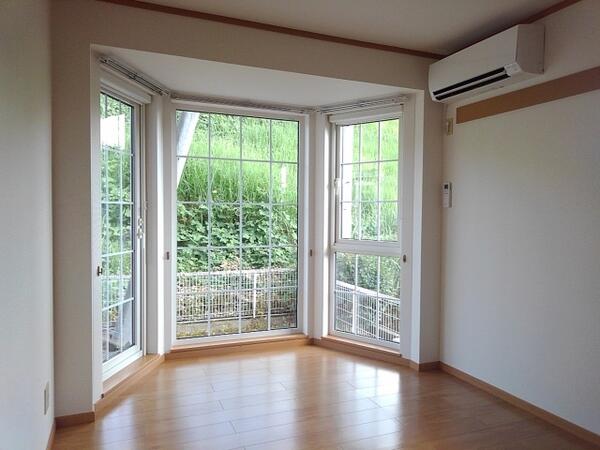 甲府市大津町のアパート