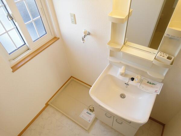 甲府市大津町のアパート