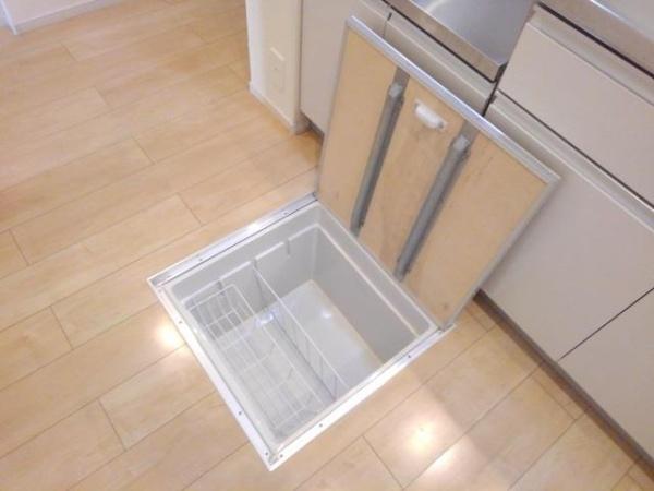 甲府市下石田２丁目のアパート