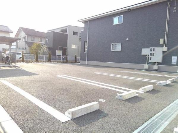 甲府市下石田２丁目のアパート