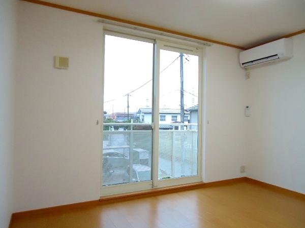 甲府市大里町のアパート