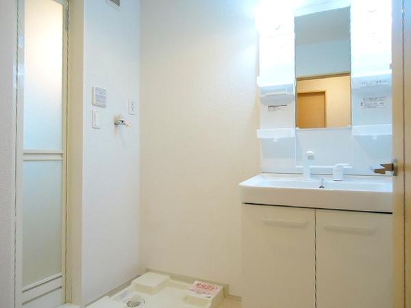 甲斐市竜王新町のアパート