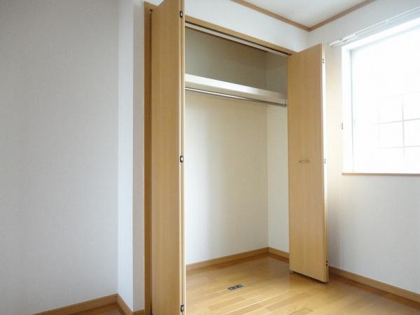 甲斐市西八幡のアパート