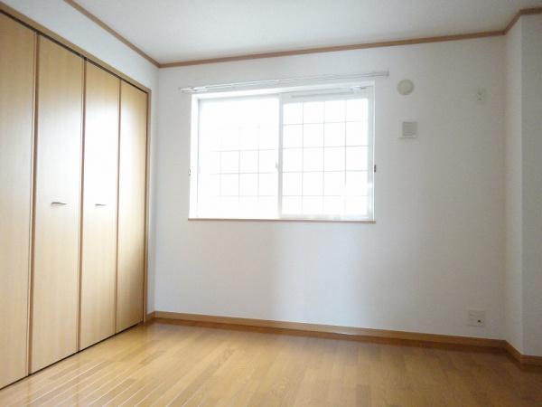 甲斐市西八幡のアパート