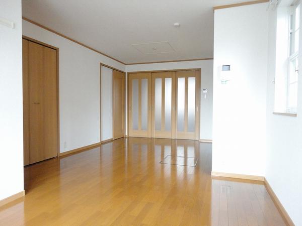 甲斐市西八幡のアパート