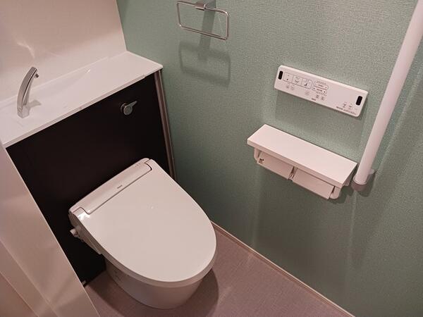 甲府市青葉町のアパート