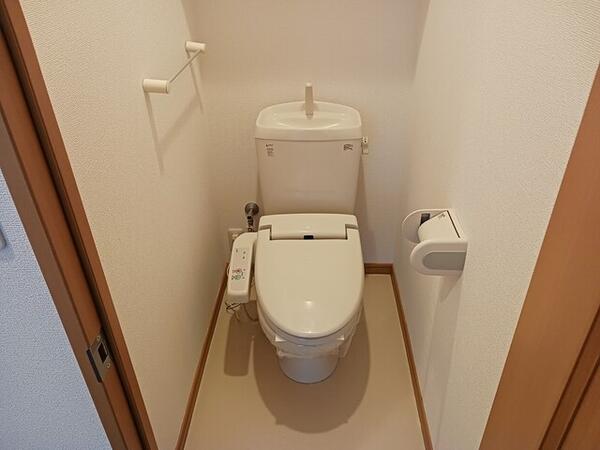 中央市下河東のマンション