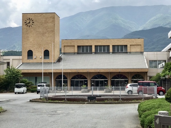 南アルプス市小笠原のアパート(南アルプス市立櫛形中学校)