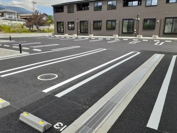 南アルプス市小笠原のアパート