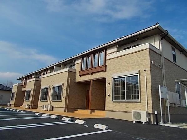 南アルプス市寺部のアパート