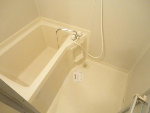 甲斐市中下条のアパート
