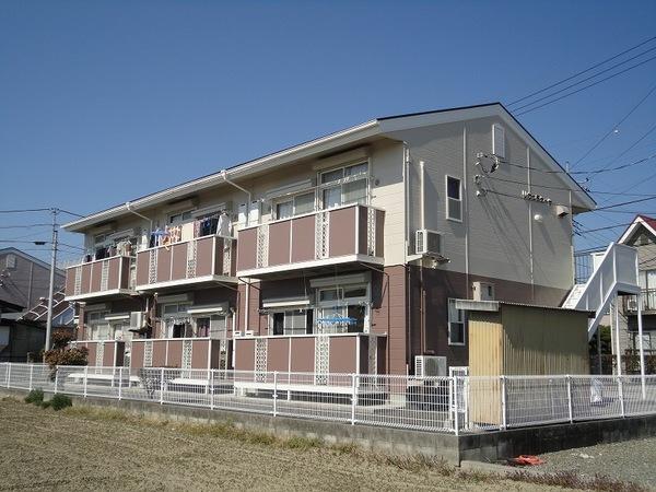 甲府市金竹町のアパート