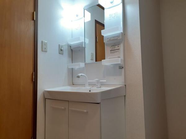 南巨摩郡富士川町長澤のアパート