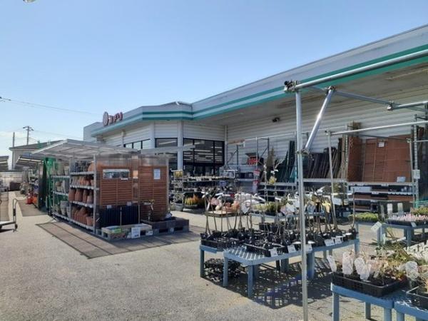 韮崎市藤井町坂井のアパート