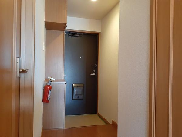 甲府市東光寺１丁目のマンション