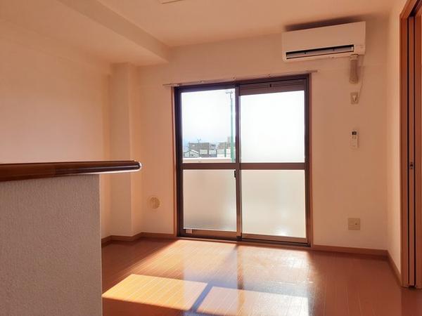 甲府市東光寺１丁目のマンション