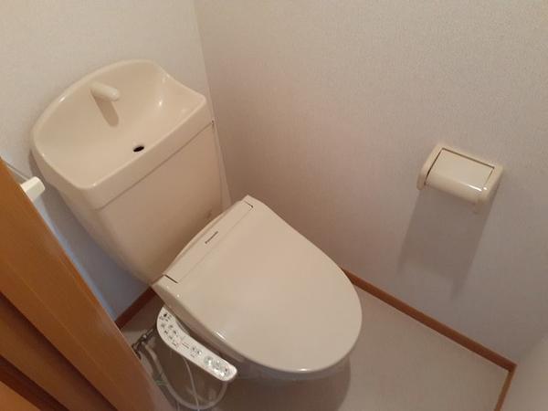 甲府市東光寺１丁目のマンション
