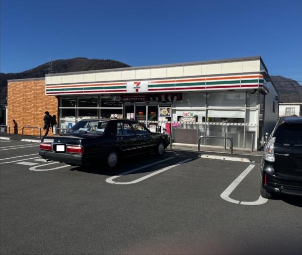 笛吹市石和町駅前のマンション(セブン-イレブン春日居温泉郷店)