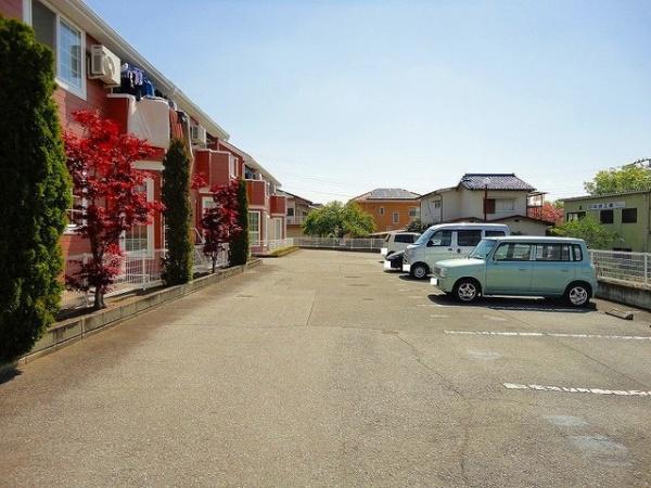 甲斐市天狗沢のアパート