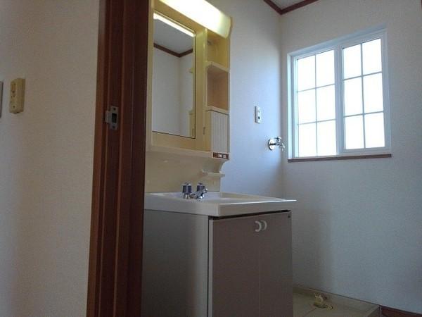 甲斐市天狗沢のアパート