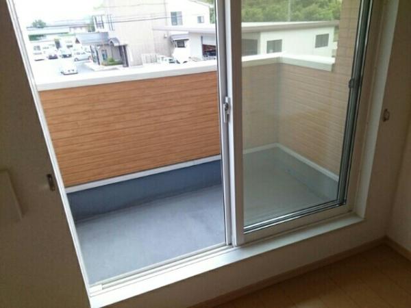 韮崎市藤井町北下條のアパート