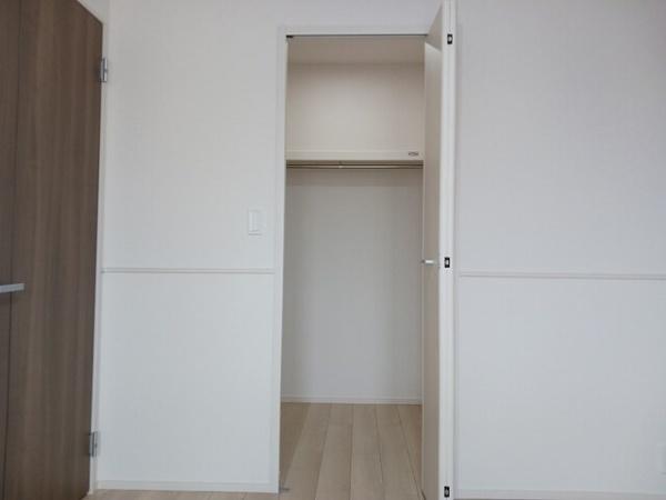 中巨摩郡昭和町西条新田のアパート