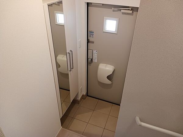甲府市下小河原町のアパート