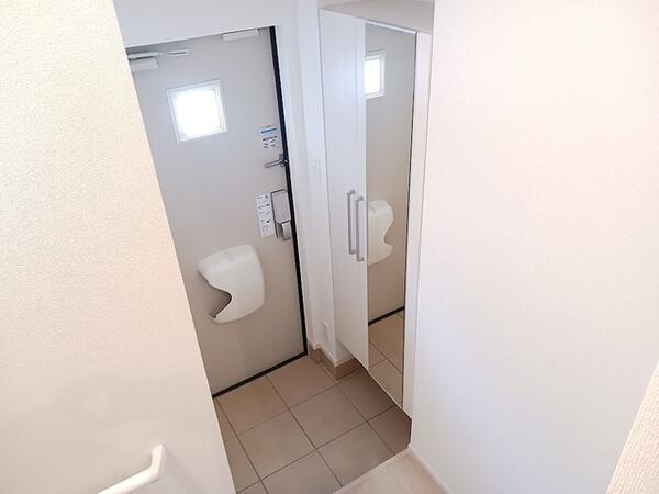 甲府市下小河原町のアパート