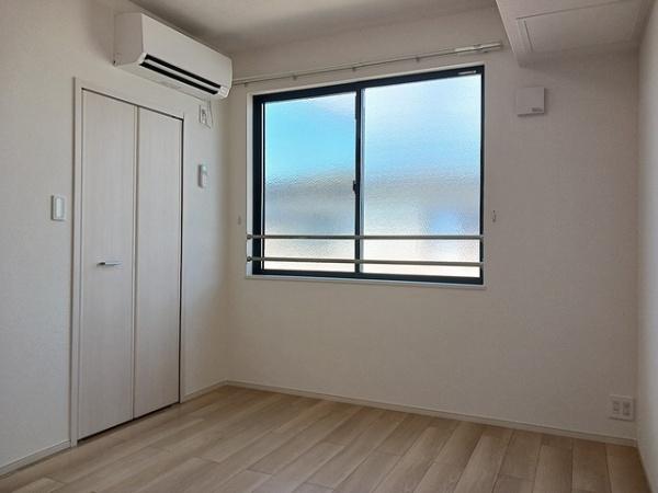 甲府市下小河原町のアパート