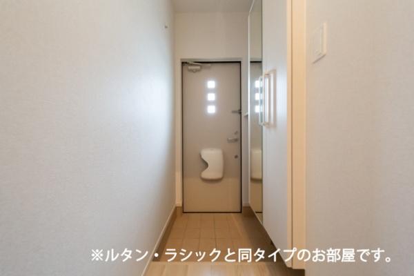 中巨摩郡昭和町河西のアパート