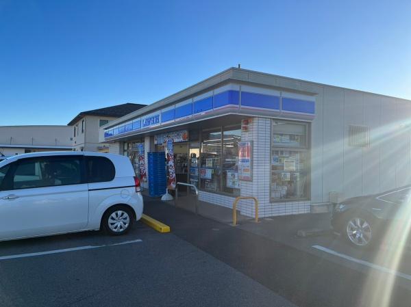 中巨摩郡昭和町河西のアパート(ローソン昭和常永店)