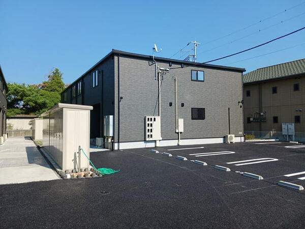 甲府市上今井町のアパート