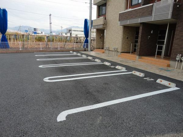 甲府市蓬沢１丁目のアパート