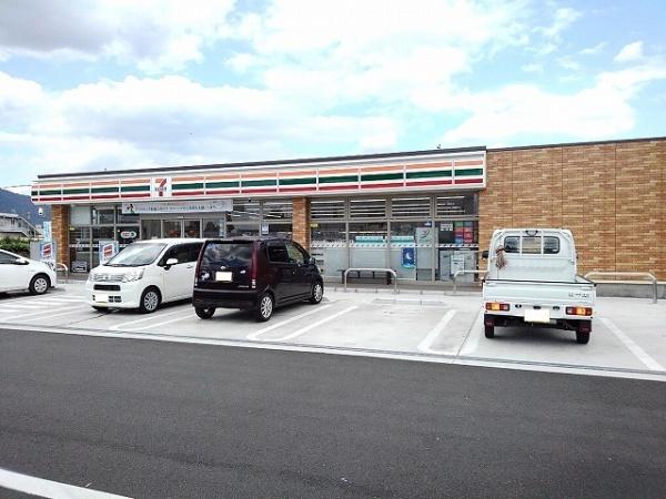 甲府市蓬沢１丁目のアパート