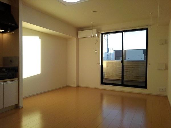 甲府市蓬沢１丁目のアパート