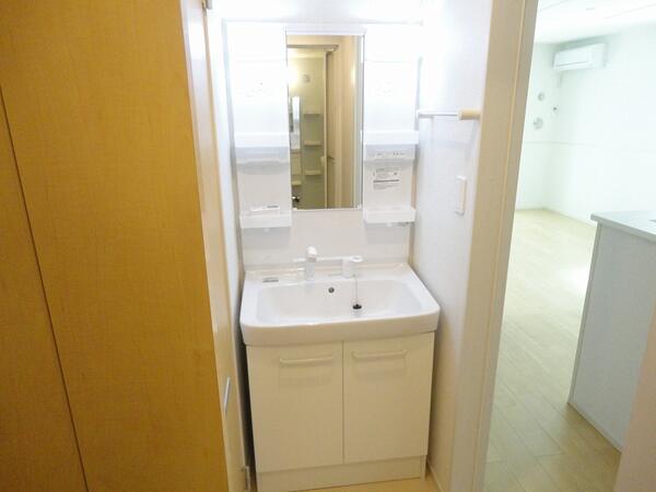 甲斐市篠原のアパート