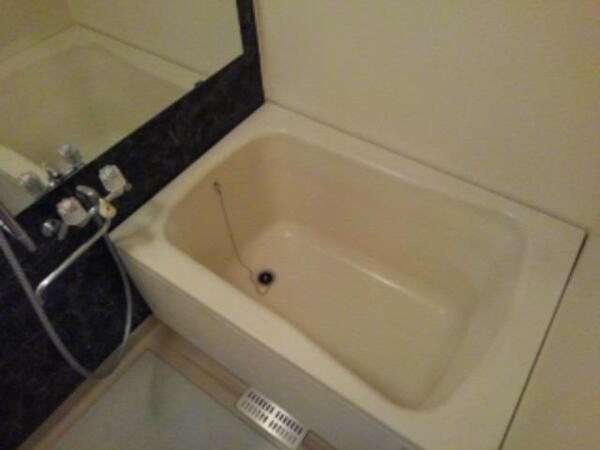 甲斐市篠原のアパート