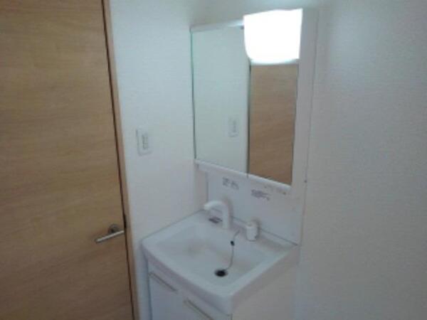 甲斐市篠原のアパート
