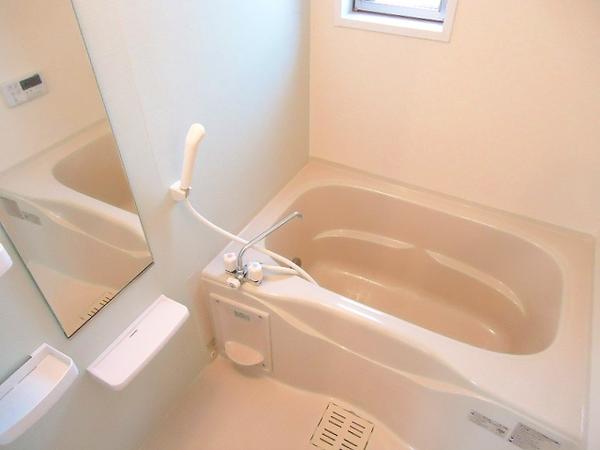中巨摩郡昭和町上河東のアパート