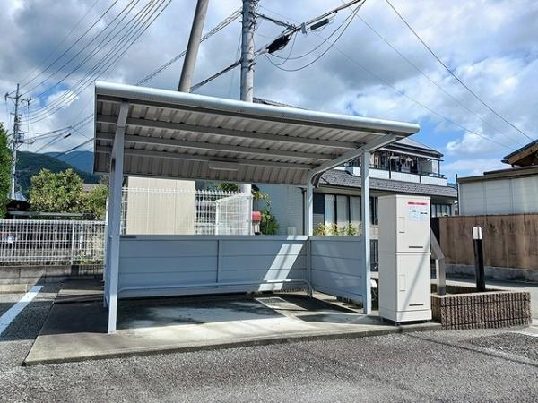 甲府市国玉町のアパート