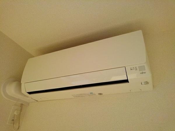中巨摩郡昭和町清水新居のアパート