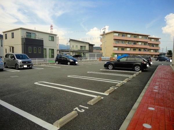 中巨摩郡昭和町清水新居のアパート